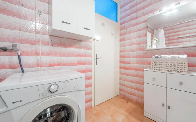 Adventure apartment 75m2 close to the center
