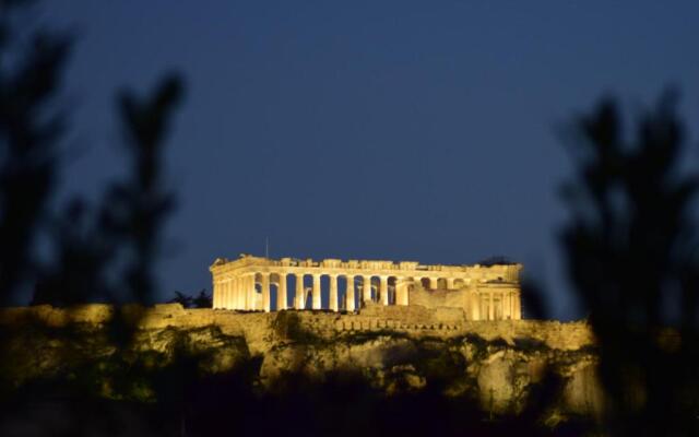 Central apts with Acropolis views - PK building