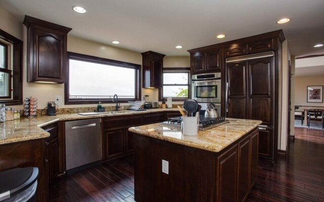 Stunning 5br/3.5ba House in La Jolla