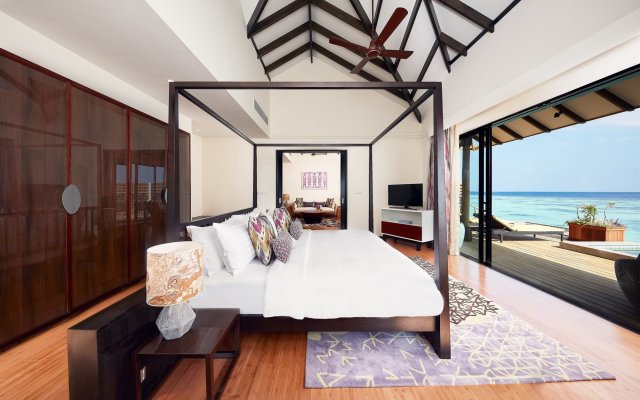 NH Collection Maldives Havodda Resort - photo 3