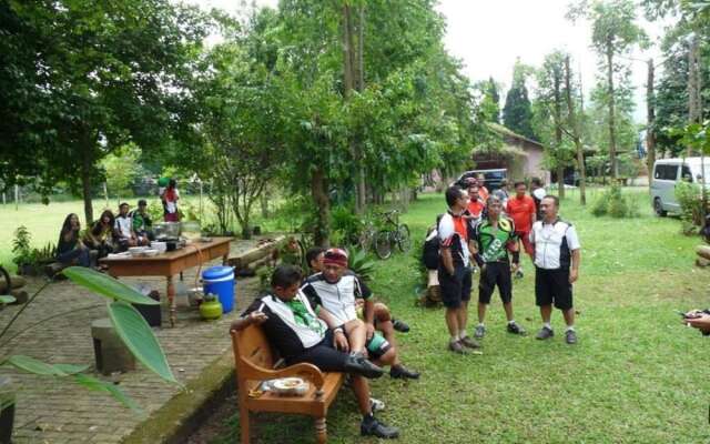 Ronia Mountain Villa Lembang