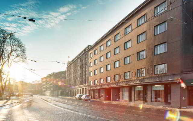 hotelImage