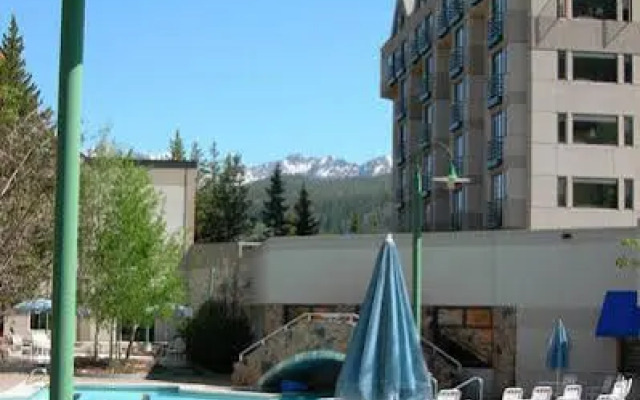 Shoshone Condos at Big Sky Resort