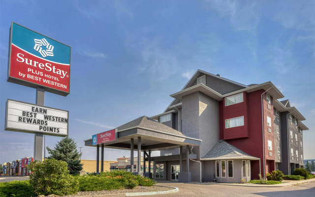 SureStay Plus Hotel by Best Western Lethbridge