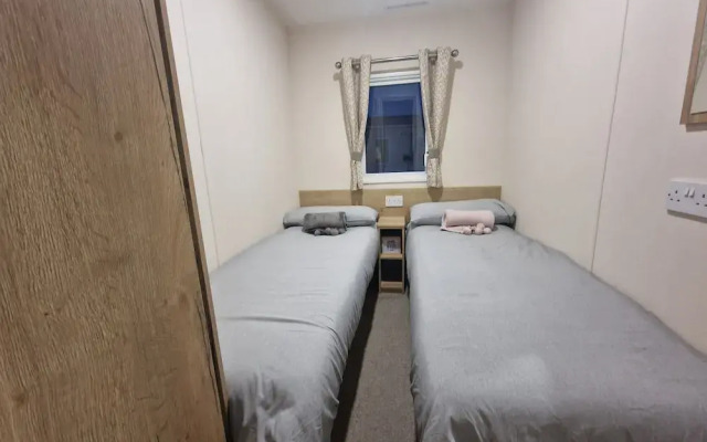 Remarkable 3-bed Lodge in Tattershall
