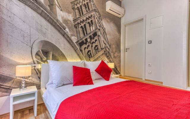 Split Urban Rooms III
