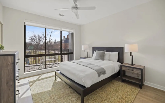 Placemakr Cathedral Heights