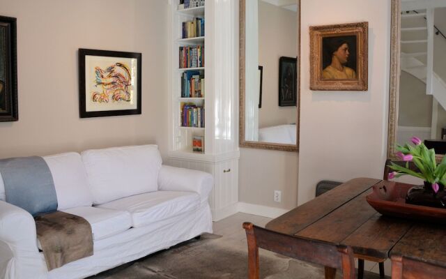 Cozy Holiday Home in Scheveningen near Beach