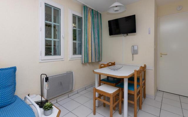 Puchouau Appartement en Rez Jardin