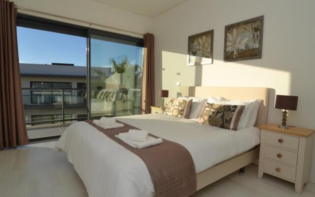 Cavalo Preto Beach Apartments