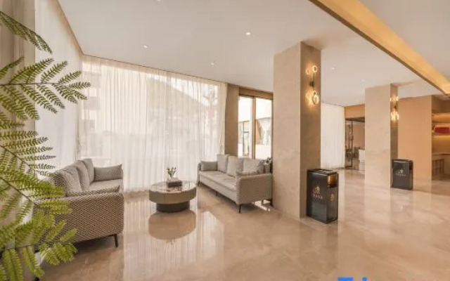 Wassim Hotel (Huanglong Jiuzhaigou High-speed Rail Station Store)