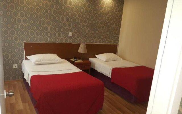 Life Hotel