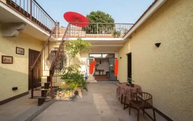 Gulangyu Spring Grass Qingqing Homestay (Nei Cuo O Pier)