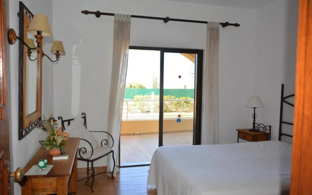 Villa Paraiso - 4 Bedrooms and pool