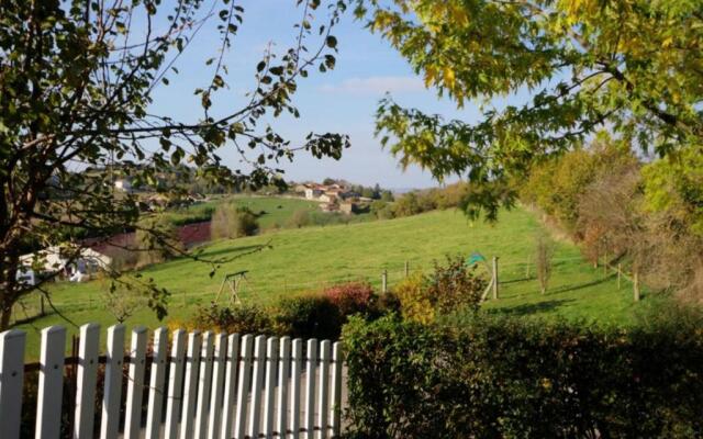 Gîte Saint-Héand, 3 pièces, 4 personnes - FR-1-496-130