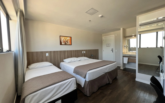 Innovare Slim Hotel Itajaí