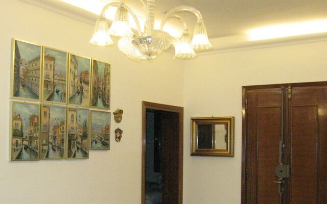Bed  Breakfast Venice Rooms House