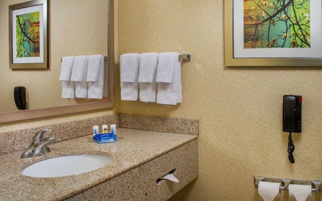 Fairfield Inn & Suites by Marriott Wilson