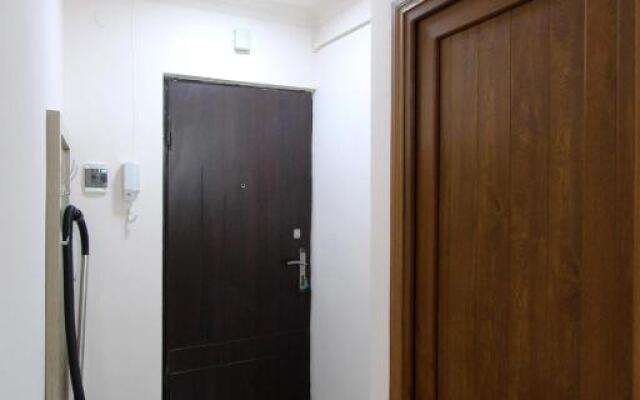 Explore Yerevan, Komitas 22