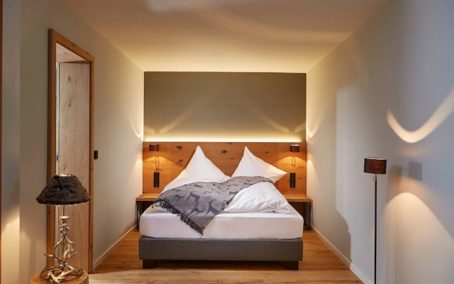 Black Forest Lodge