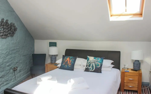 6 The Sail Loft