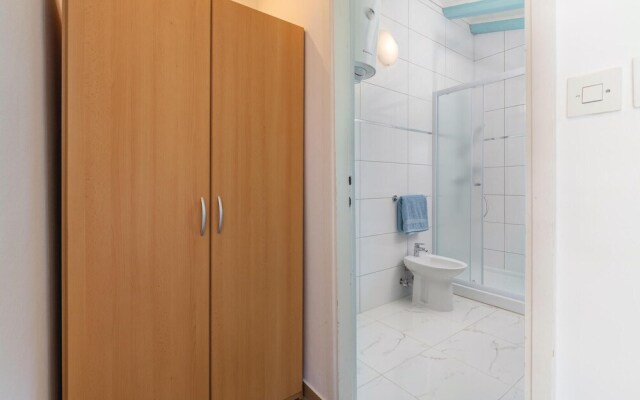 Stunning Home in Tar With Wifi and 4 Bedrooms