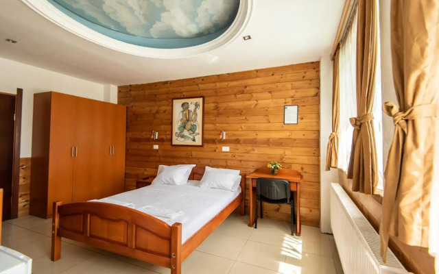 Enigma Hotel