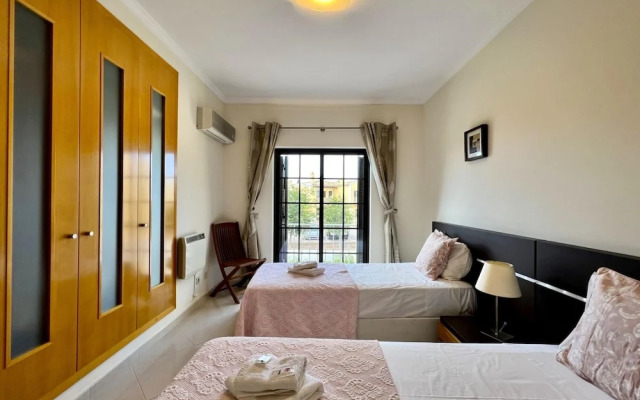 P RA Brightness Villa by Homing