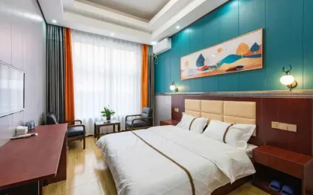 Kailai Business Homestay (Rongcheng Bus Station)