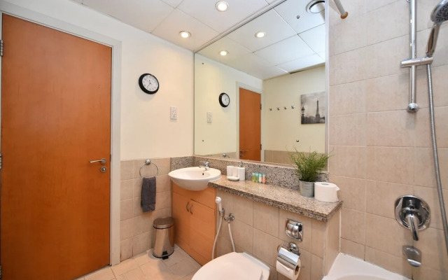 ADN - 1 Bedroom Apartment in The Greens