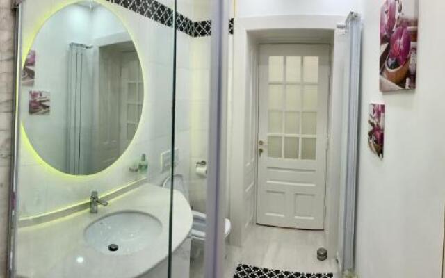 Victoria Luxury Apartment 11