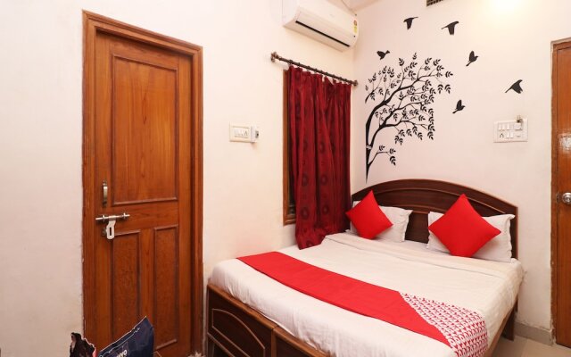 Oyo 1021 Hotel Gayatri Residency