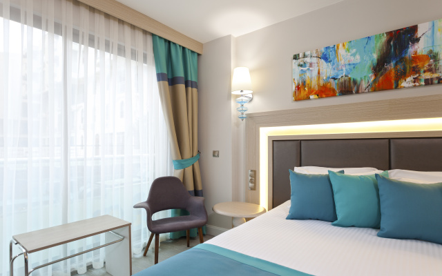 Falcon Hotel - Image 6