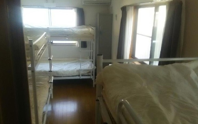 기숙사 내 침대 사진 1