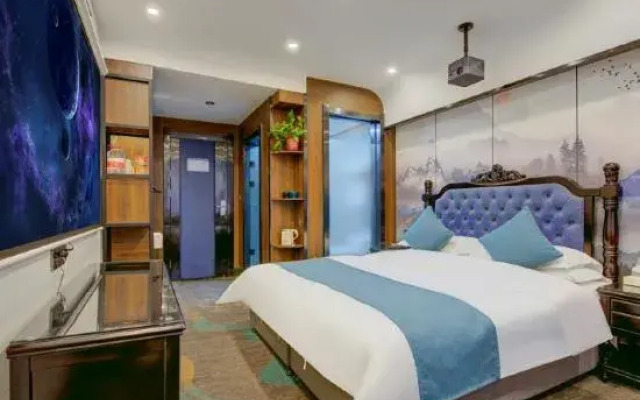 Tong Tong Hotel Chain (Dengzhou Hotel)
