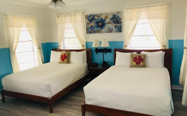 The Palms Hotel