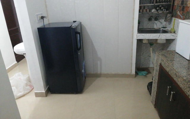 OYO HOME 88499 Mystic Home