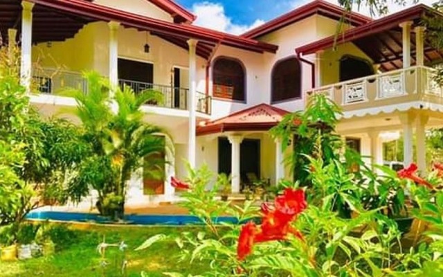 Green Edge Residences