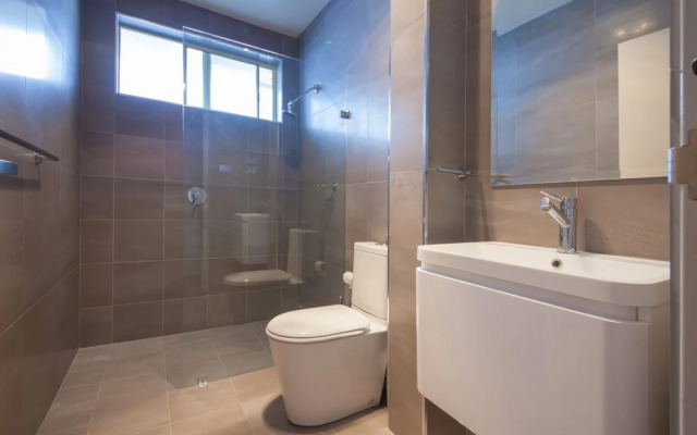 Alcheringa Unit 3 & 4, 32 Sandy Point Road