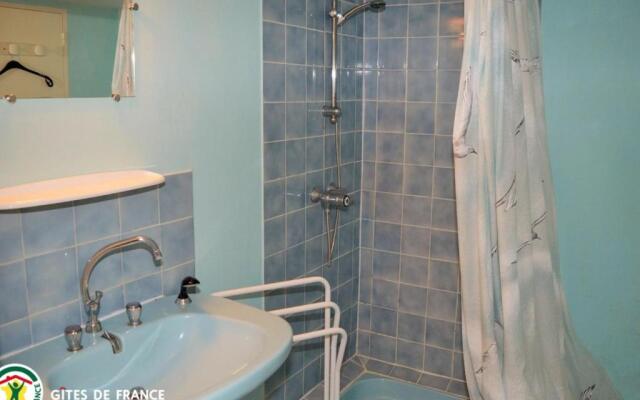 Gîte Saint-Laurent-de-Lin, 4 pièces, 6 personnes - FR-1-381-501