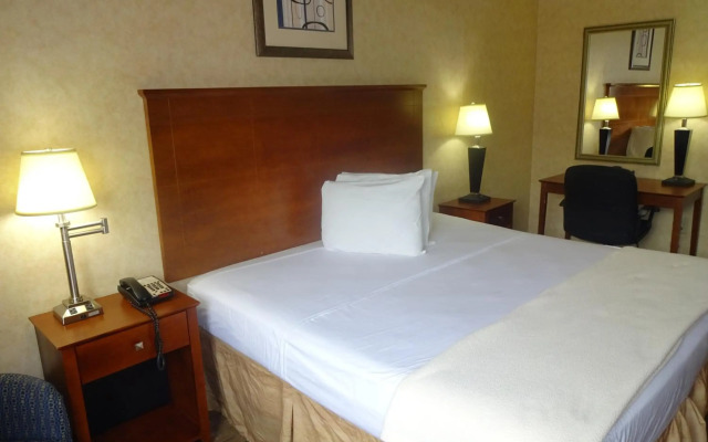 Best Western Plus Scottsdale Thunderbird Suites