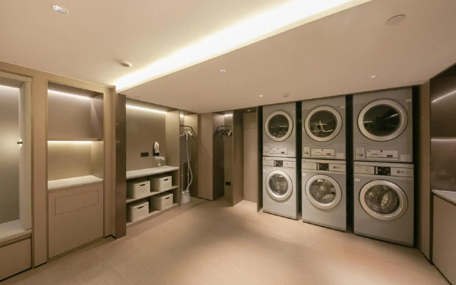 Orange Hotel (Beijing Jianguomen Baiqiao Street)