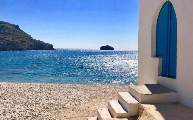 Casa Cap Negre