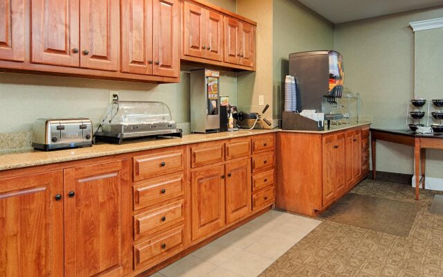 Best Western Plus Hopewell Fort Lee