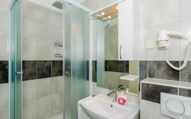 Apartments Maky