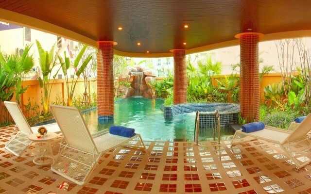 Nova Gold Hotel (SHA Extra Plus)