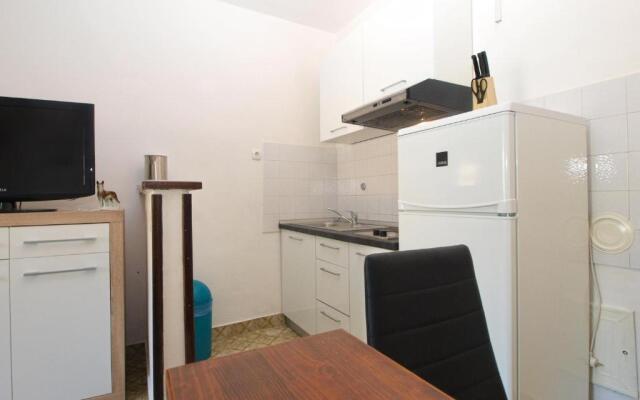 Apartment Riva Rabac 1825