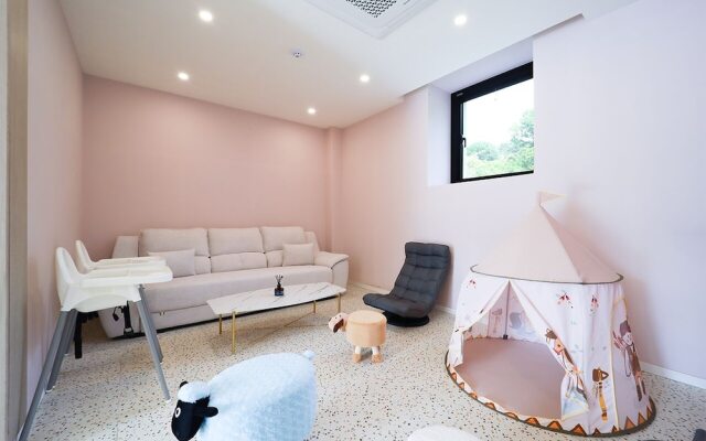 Doan Kids Hotel