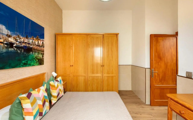 Salinetas Blue Surf House