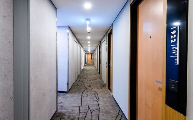 Golden Tulip Haeundae Hotel & Suite